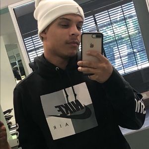 Meet your Posher, Chris